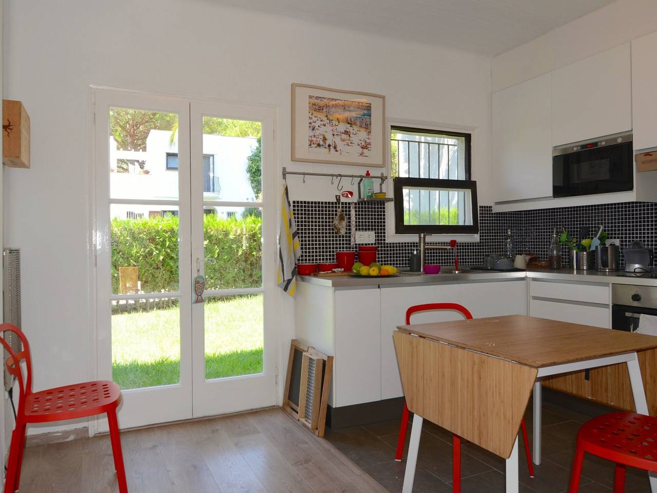 Charmantes Haus in Pals mit Garten und Gemeinschaftspool in Pals, Costa Brava