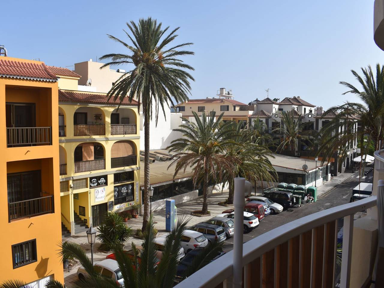 Entire apartment, Große Wohnung in Playa De La Calera mit Schönem Balkon in La Playa (Canary Islands), Valle Gran Rey