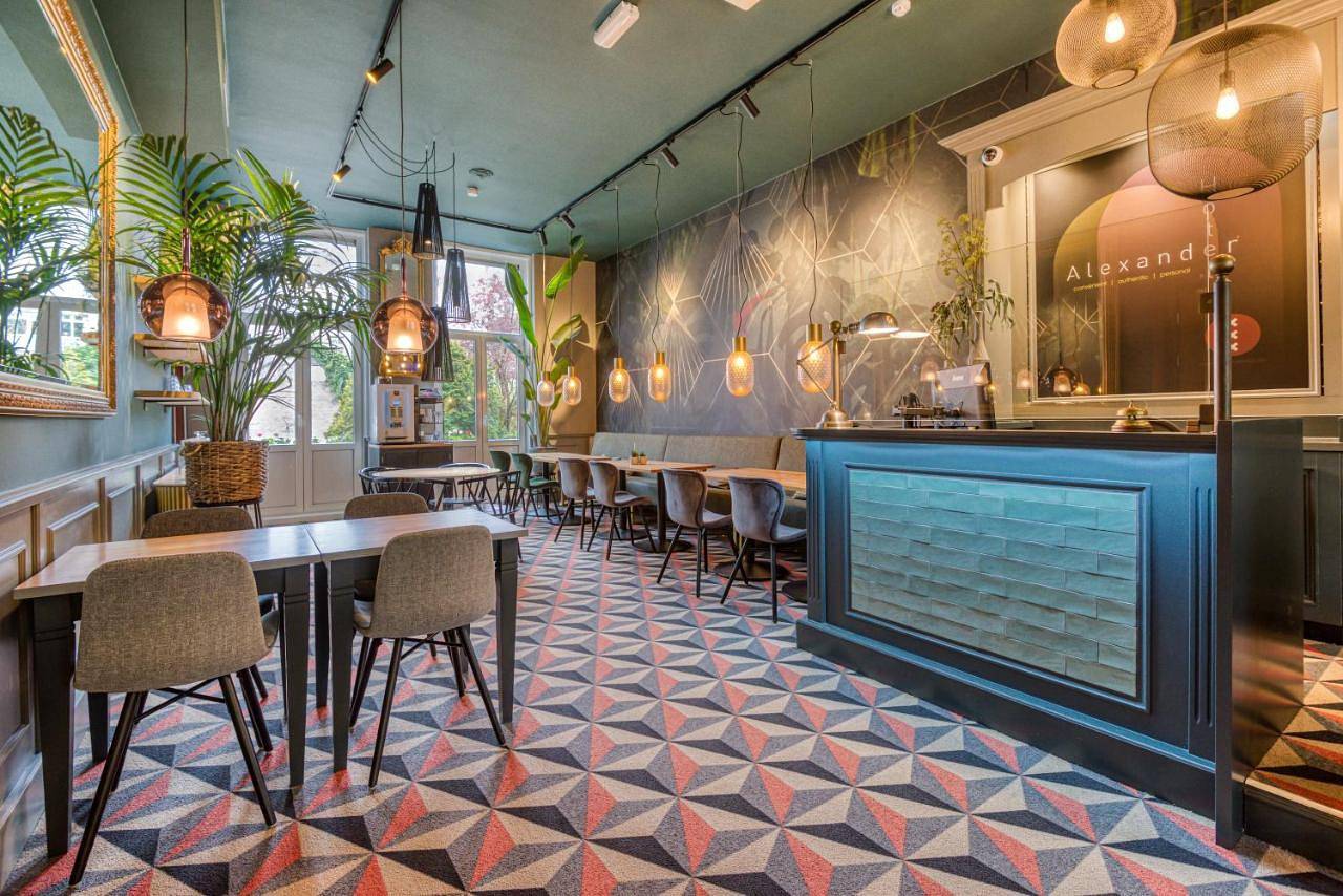 Hotel Alexander in Amsterdam Oud-West, Nederlandse kust
