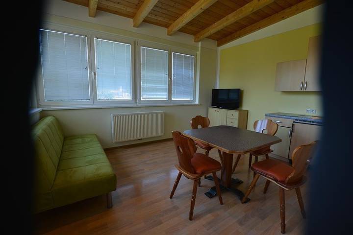 Pension für 5 Personen, mit Balkon und Garten sowie Ausblick in Villach - 4