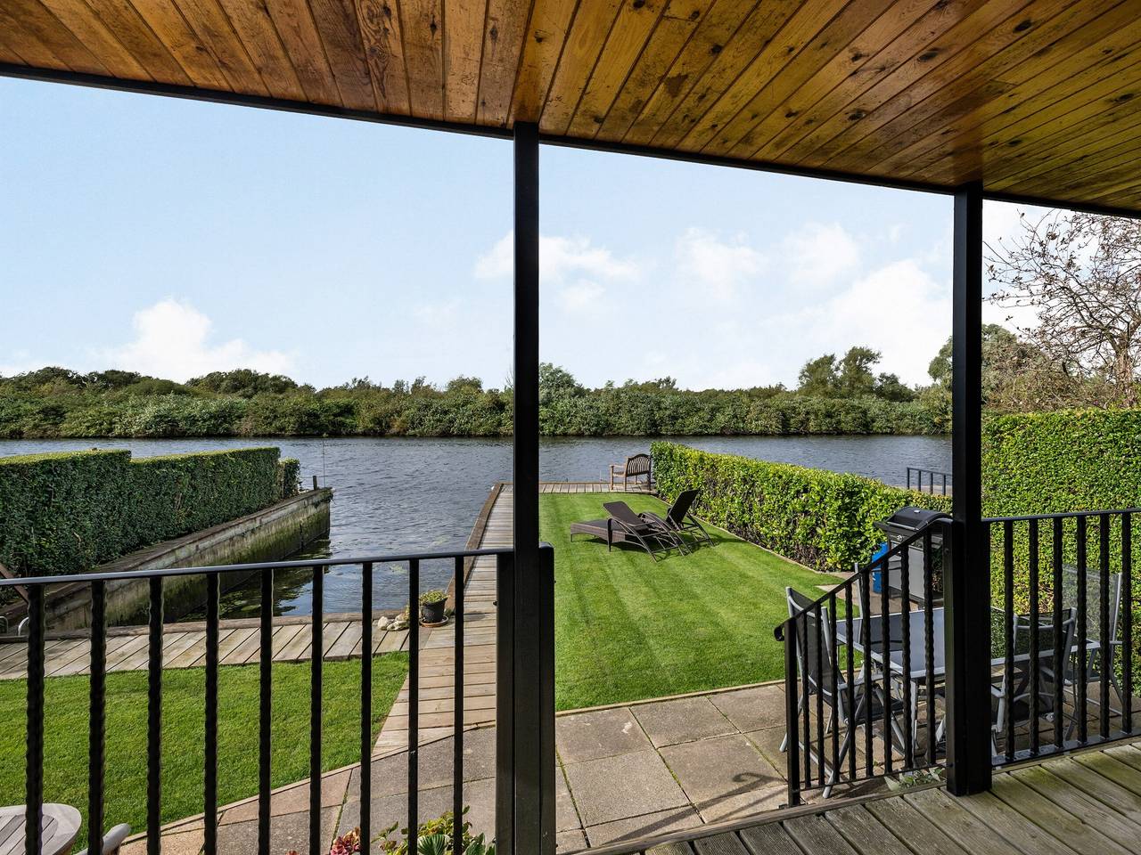 Sunset Lodge in Brundall, The Broads