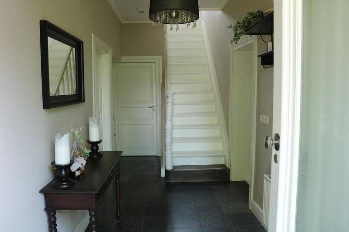 Location de vacances pour 2 personnes, avec jardin ainsi que vue et terrasse dans Noorbeek - 2