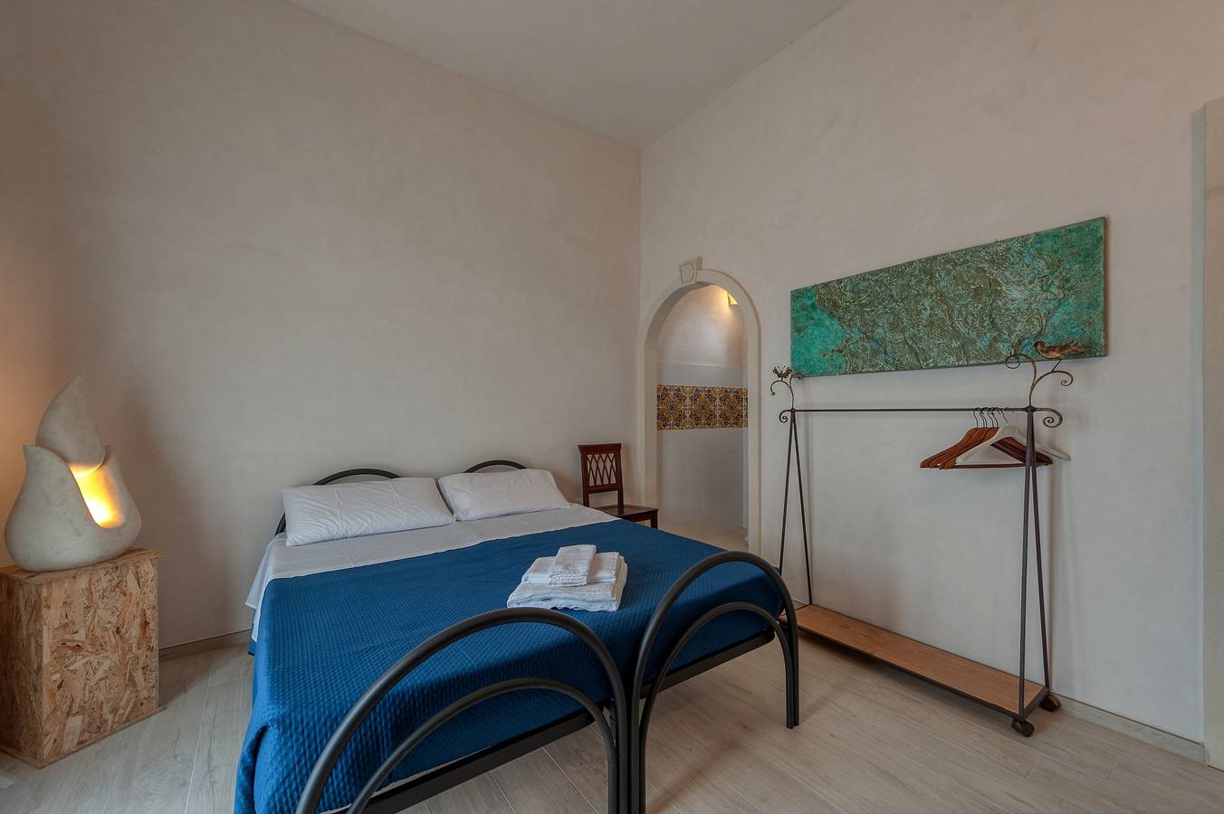 Casa Vacanze 'Anghelos - Piromafu' con Terrazza in Comune, Aria Condizionata, giardino con barbecue. in Cavallino Puglia, Provincia di Lecce