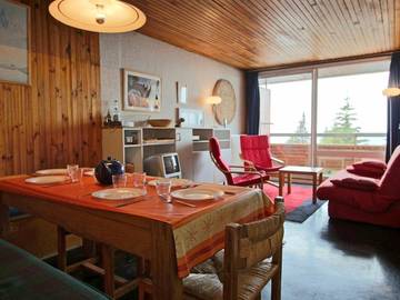 Gîte pour 8 personnes, avec terrasse, animaux acceptés dans Cinema le Schuss (Chamrousse)