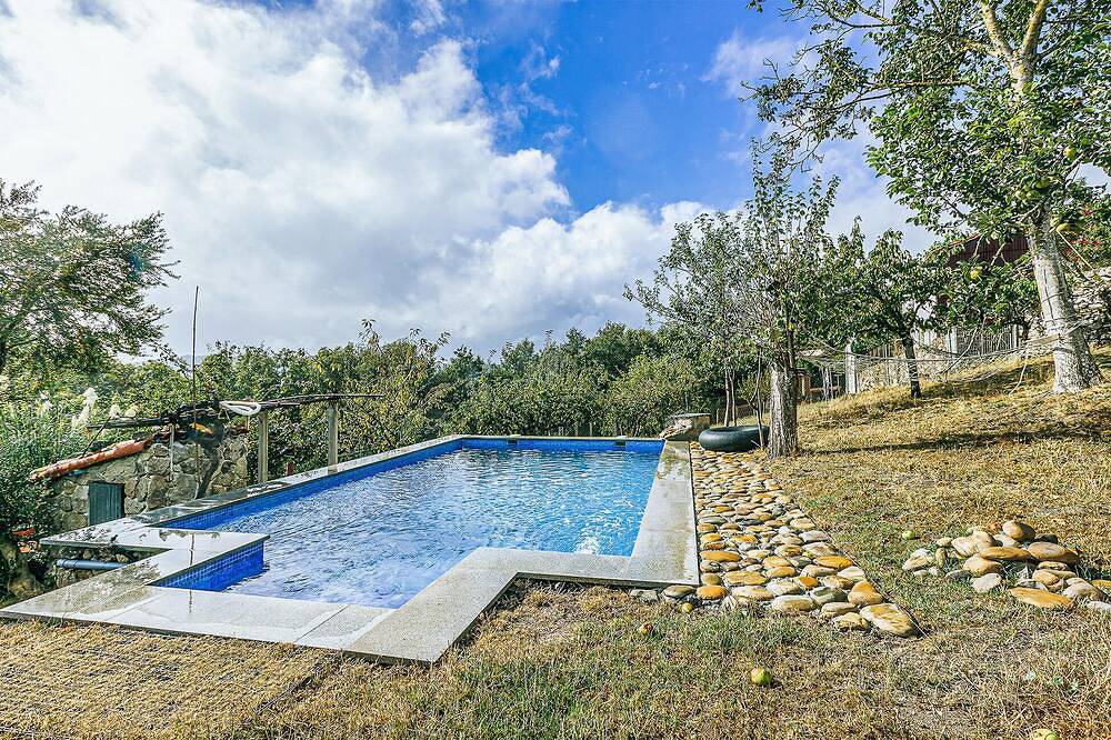 1 bedroom stunning home in Galicia in O Saviñao, Lugo Province