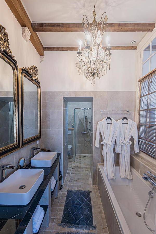 Location de vacances pour 4 personnes, avec jacuzzi et jardin à Blaye - 3