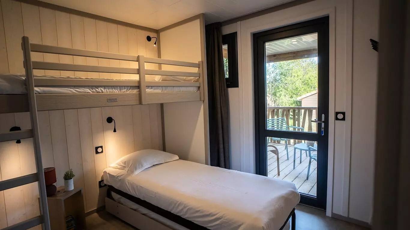Appartement entier, Chalet Scopa 2 Chambres 5 Personnes - Grande terrasse in Belvédère-Campomoro, Arrondissement de Sartène