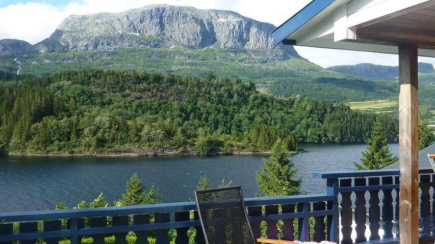 Ferienhaus für 11 Personen, mit Whirlpool und Garten, mit Haustier in Norwegen