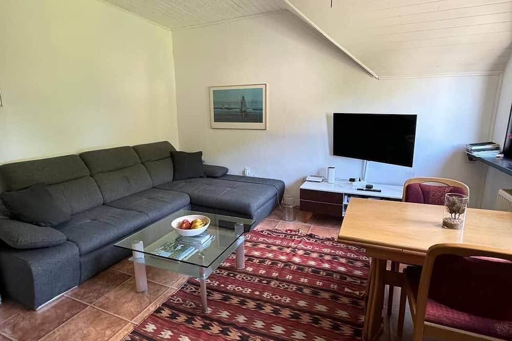 Ganze Wohnung, Gemütliche Fewo im 2.Og im Haus zur Vulkaneifel, Brohl in Brohl-Lützing, Osteifel