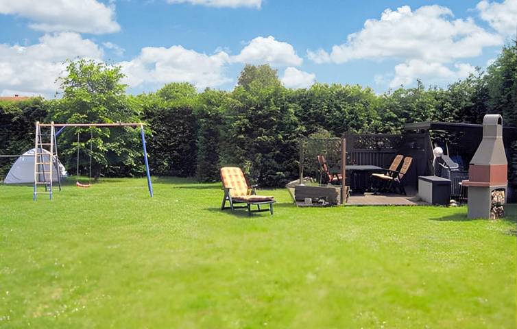 Ferienwohnung für 4 Personen, kinderfreundlich in Altenkirchen - 2