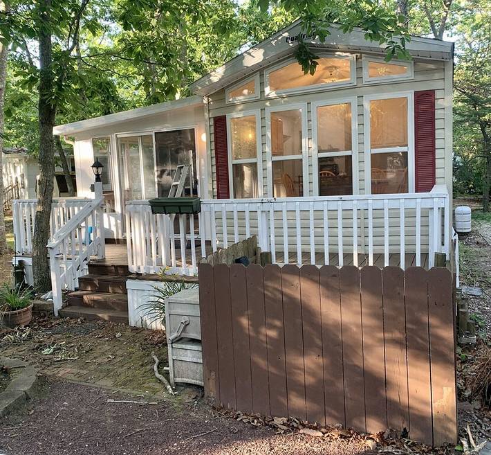 Mobile home for 8 people, with pool in New Jersey
