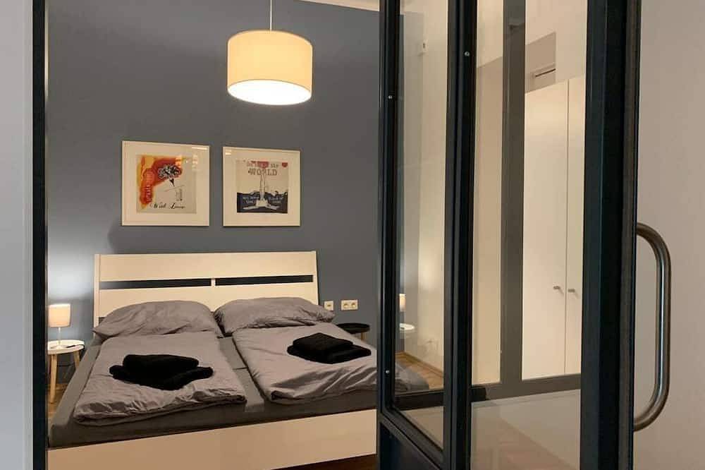 Ganze Wohnung, Stilvolle Familienwohnung in Prenzlauer Berg – Ela in Prenzlauer Berg Berlin, Berlin