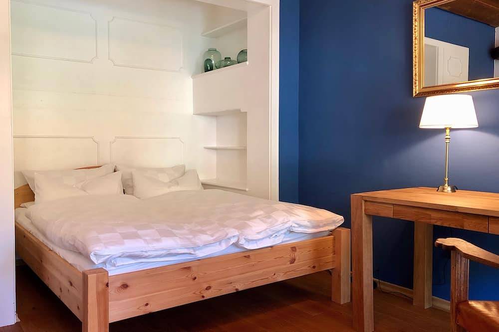 Ganze Wohnung, Apartment \"Am Berg\" in Fischbachau mit separatem Eingang und eigenen Terrassen in Fischbachau, Spitzingsee