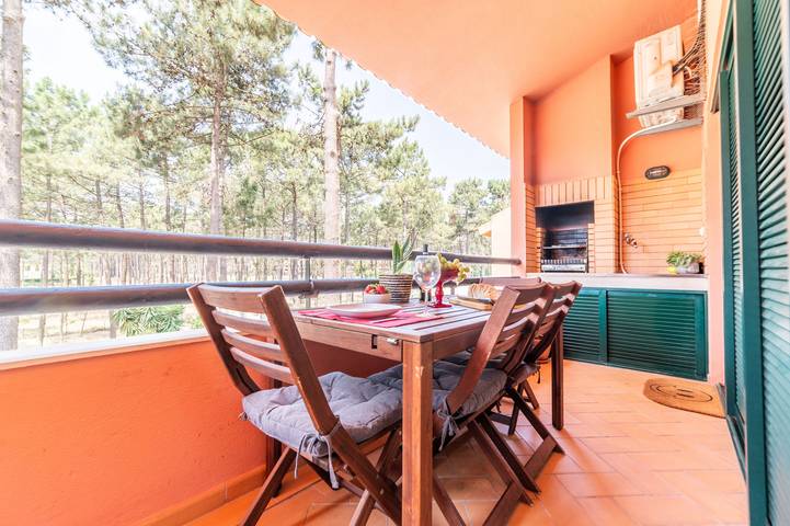 Gîte pour 5 personnes, avec vue et terrasse dans Aroeira - 2