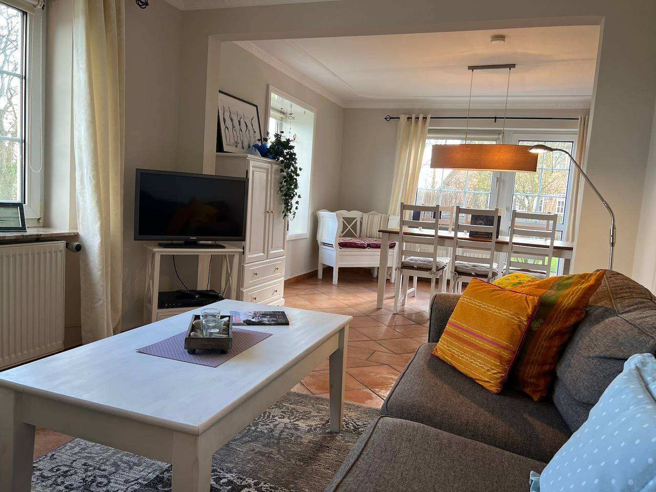 Ganze Ferienwohnung, Jaardenhuug - Eg in Utersum, Föhr