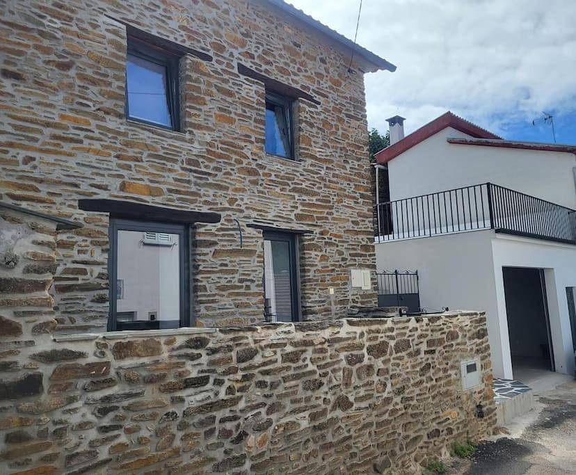 Da Silva house in Seia, Serra da Estrela
