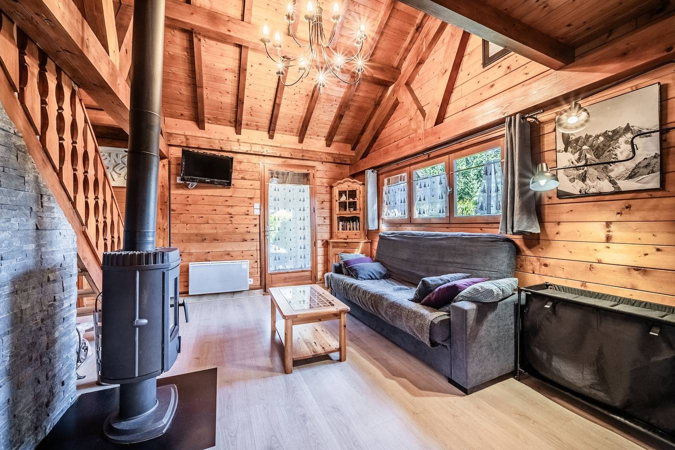 Chalet '6p Confort - L’ours Blanc': bergzicht, privé tuin en Wi-Fi in Verchaix, Bonneville regio