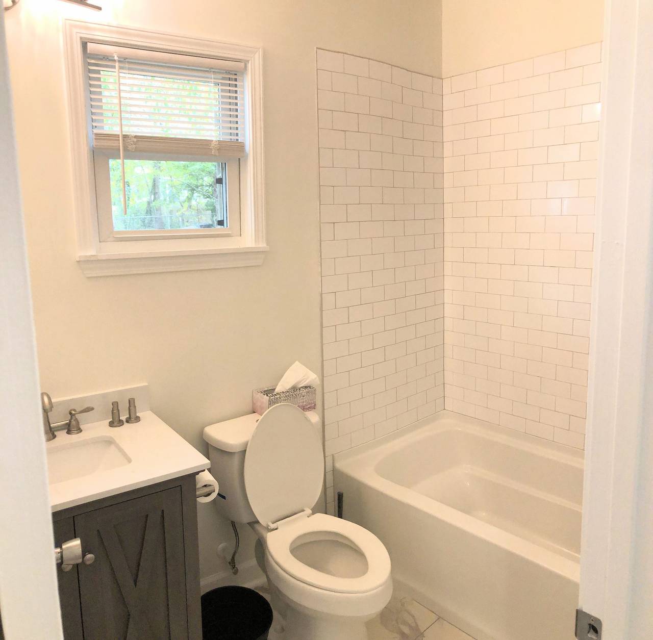 Apartamento entero, Lakewood/Lyon Park Renovated Cottage Near Duke 23B in Durham (Carolina del Norte), Condado de Durham (Estados Unidos)