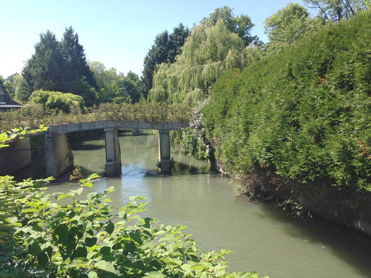 Maison d’hôte pour 2 personnes avec jardin in Mouroux, Seine-et-Marne