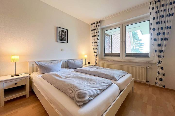 Ferienwohnung für 4 Personen, mit Terrasse und Garten in Cuxhaven - 2