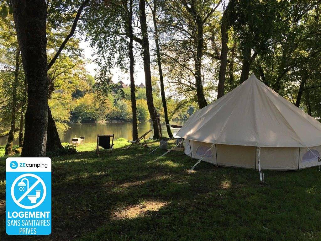 Zecamping 4 étoiles pataugeoire piscine fitness locatif 24m2 4 pers in Saint-Sozy, Parc Naturel Régional des Causses du Quercy
