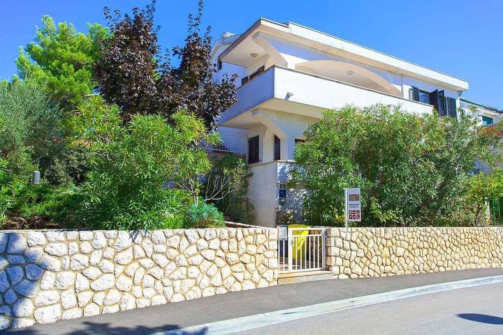 Studio für 2 Personen, mit Balkon auf Krk