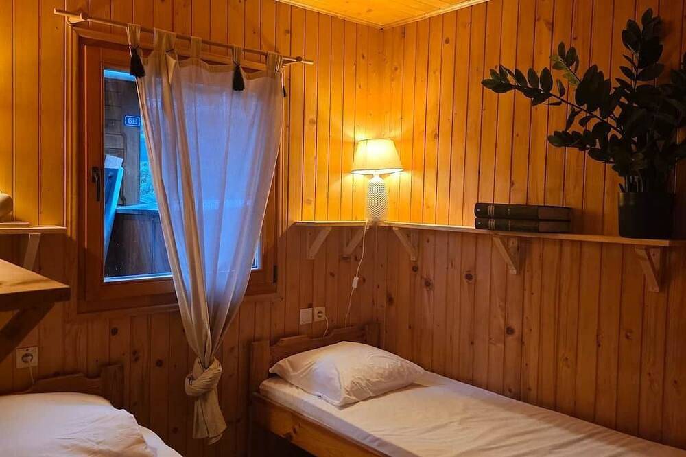Chalet belle vue sur le lac (6D) in Laffrey, Isère