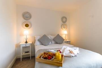 Apartment for 4 People in Milton Keynes, South East England, Photo 3