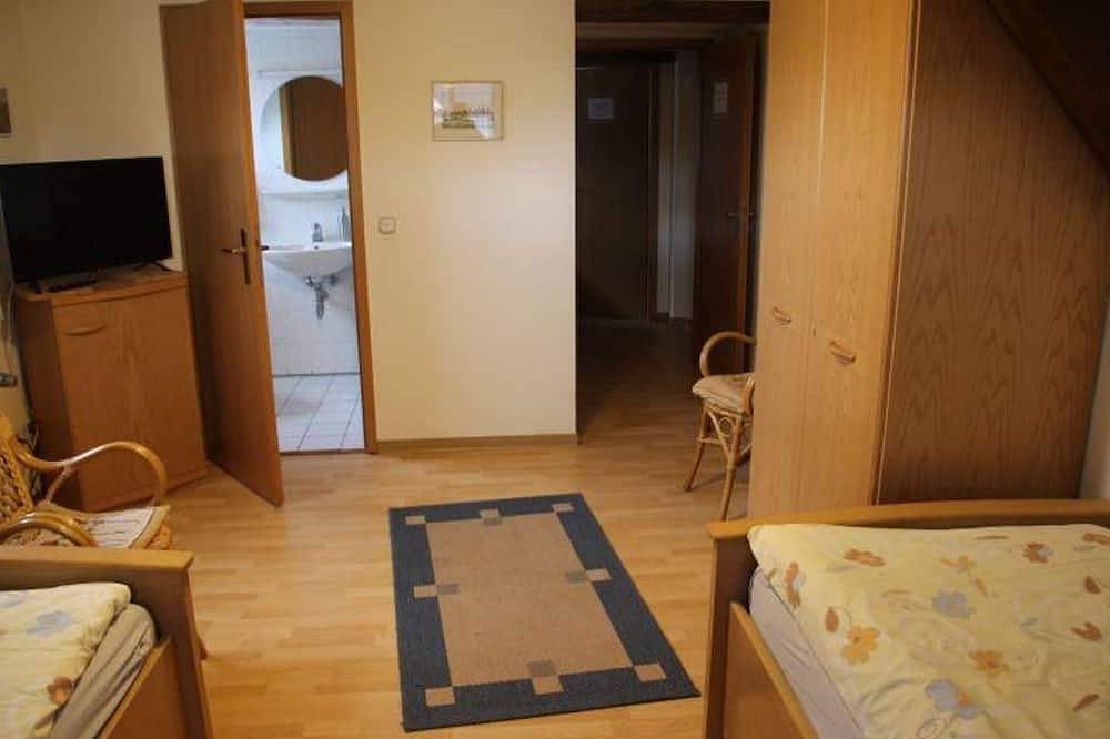Ferienwohnung \"Bauernstube\" - Müllers Hof Ferienwohnungen/Pension in Emmerthal, Weserbergland