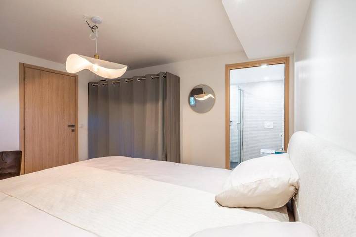 Gîte pour 4 personnes, avec jardin ainsi que terrasse et vue à Poisy - 3