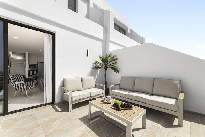 Location de vacances pour 6 personnes, avec jardin et terrasse dans Tahiche - 2