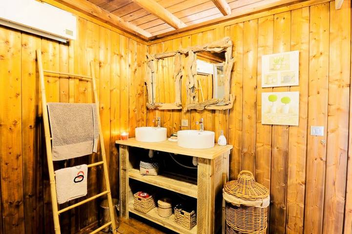 La Casa Rural Pinar Con Piscina Privada Sobre El Suelo in Trets, Costa mediterránea (Francia)