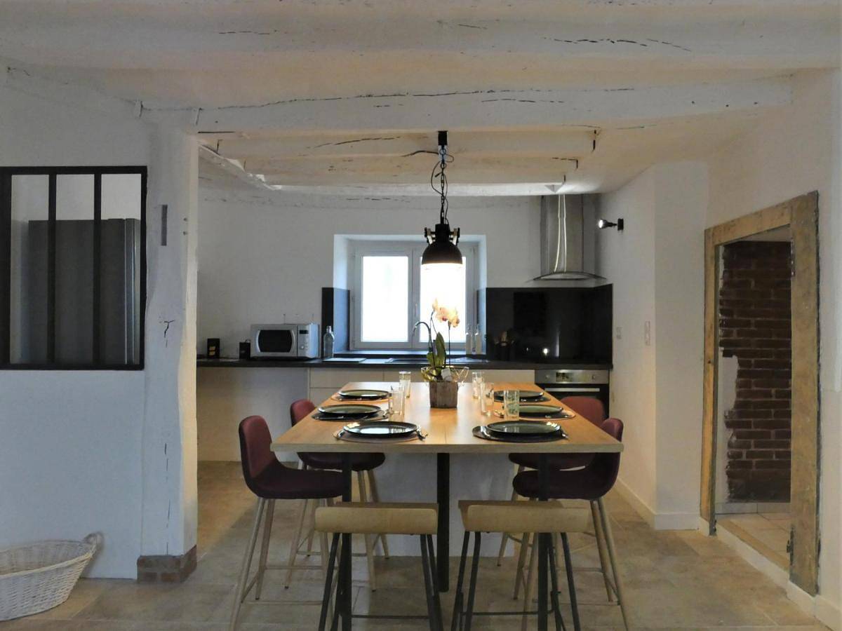 Holiday Home in Beaumont-les-Autels, Région de Nogent-le-Rotrou