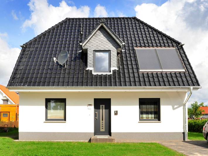 Ferienhaus für 8 Personen, mit Pool und Seeblick sowie Garten und Sauna, mit Haustier in Göhren-Lebbin - 2