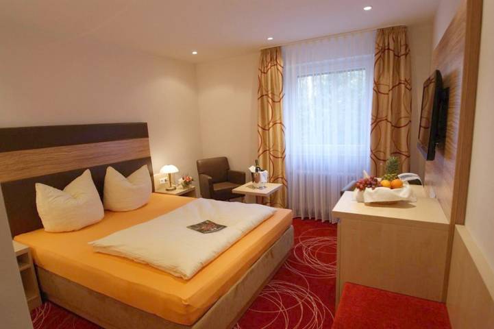 Hôtel pour 2 personnes, avec jardin et vue ainsi que sauna et terrasse à Bonn - 3