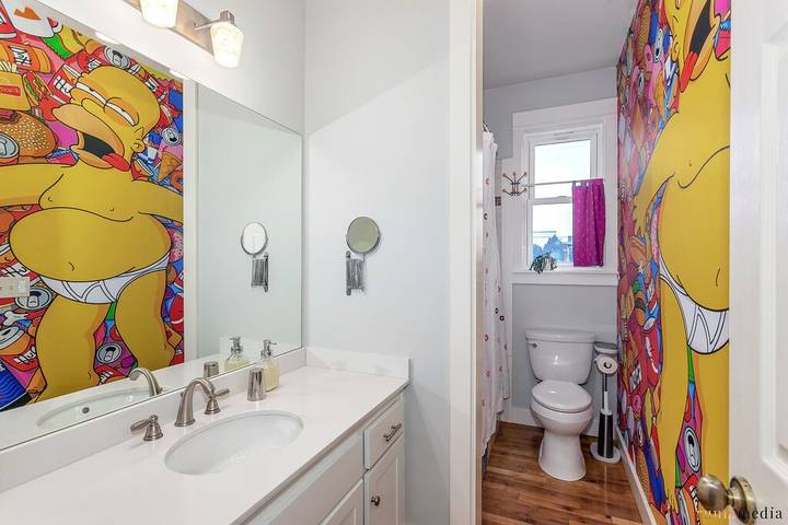 Vacation rental for 8 people, with yard in Portland