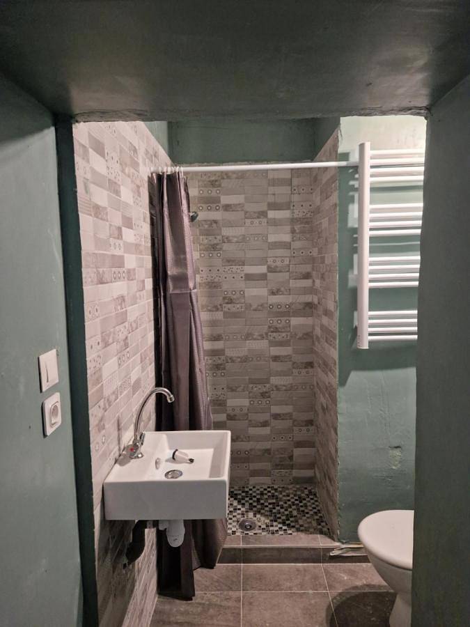 Location de vacances pour 10 personnes, avec vue et terrasse, animaux acceptés à Bédarrides - 3