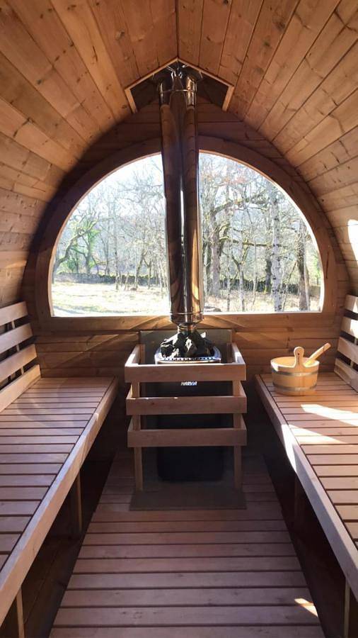 Location de vacances pour 2 personnes, avec sauna et jacuzzi ainsi que terrasse et jardin à Marcilhac-sur-Célé - 4