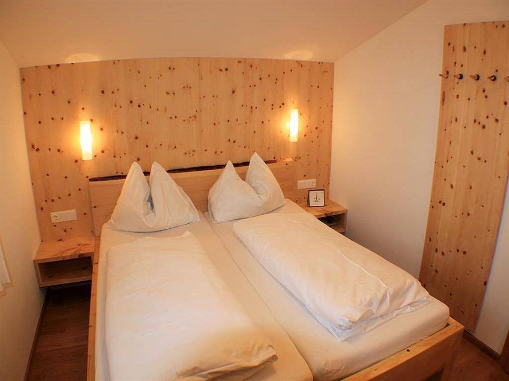 Ganze Ferienwohnung, Zirbenenergieeinzelzimmer in Altenmarkt im Pongau, Ski Amadé