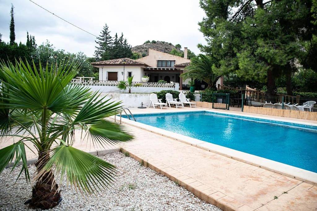 Villa Molinos in Novelda, Alicante l'intérieur des terres