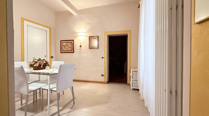Appartement entier, Appartement enchanteur à Mondovì Piazza (Cn) 70 m² + Balcon in Mondovì, Province de Coni