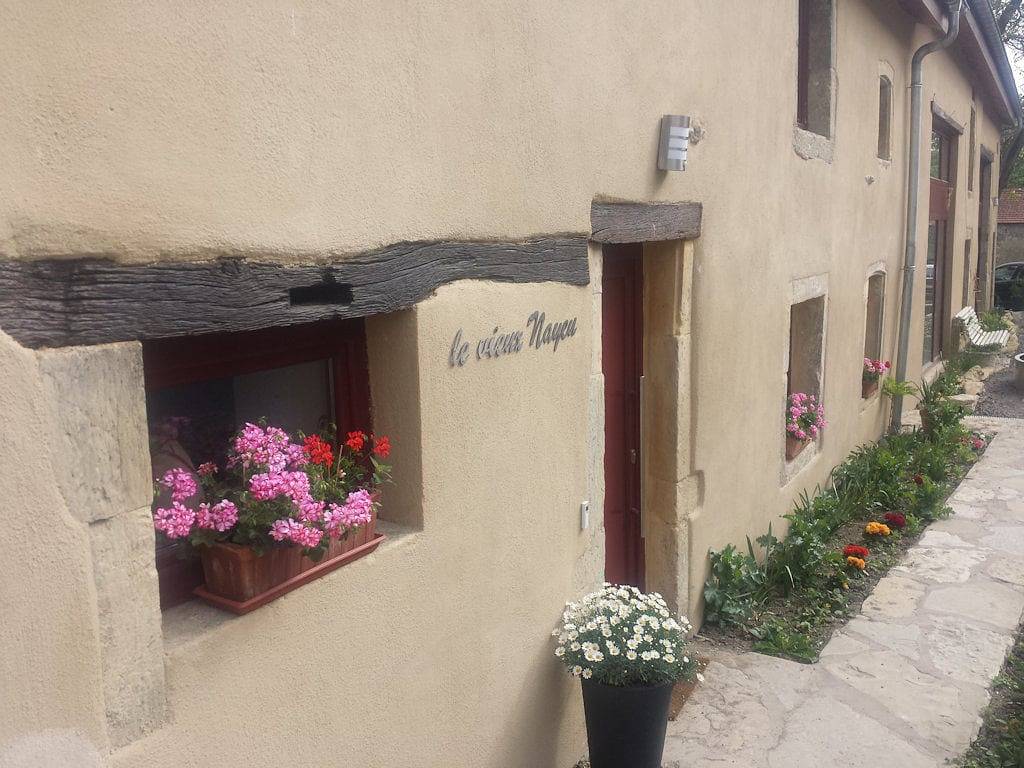 Le Vieux Nayeu - Chambre Papillon in Raville (Moselle), Metz-Campagne