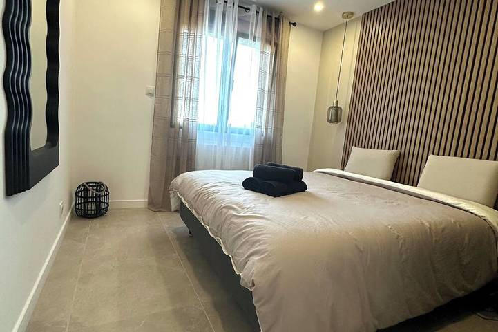 Location de vacances pour 8 personnes, avec piscine à Belcodène - 3