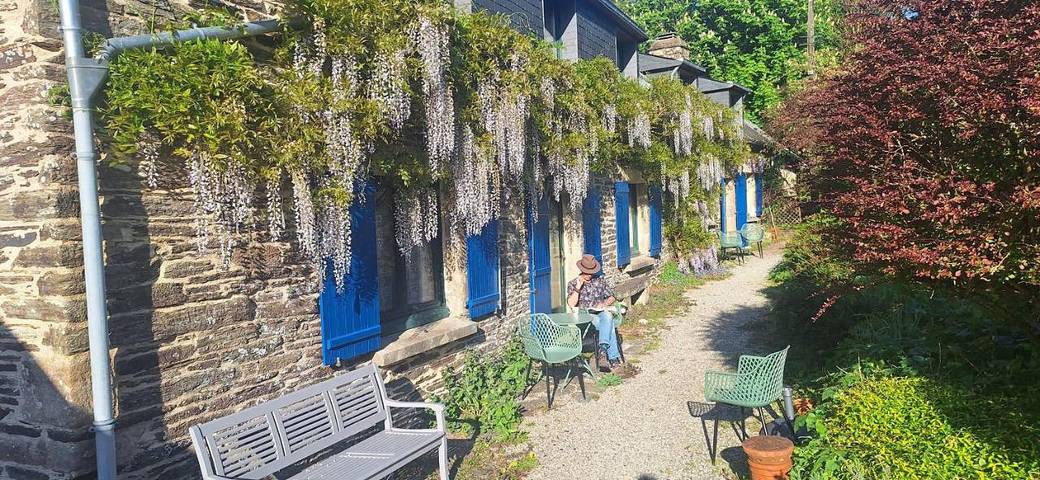 Chambre d’hôte pour 2 personnes, avec Terrasse ainsi que Jardin et Vue à Brasparts