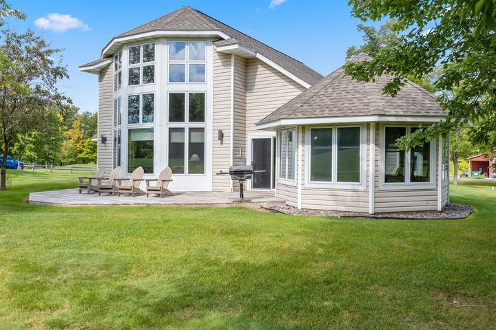 Entire apartment, Village of Izatys in Mille Lacs Lake