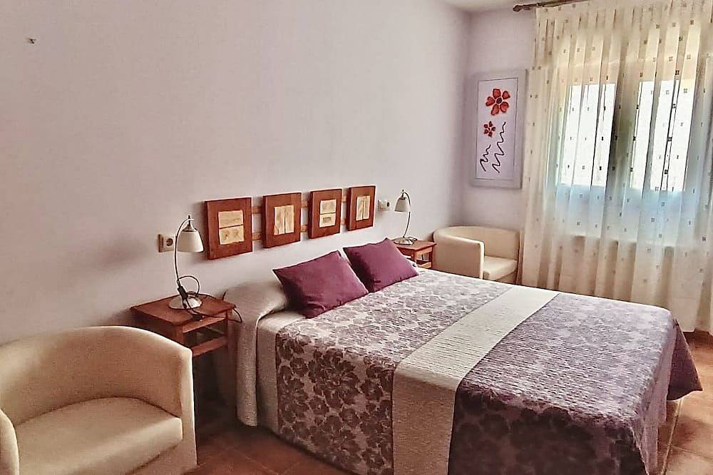 Entire apartment, Comfortable apartments in a privileged setting of mountains and rivers, Petfriendly in Beceite, Massis dels Ports