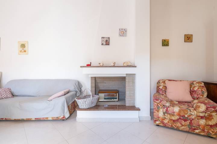 Ganze Wohnung, Apartment „Celina“ mit privatem Garten und Klimaanlage in Teulada, Cagliari Provinz