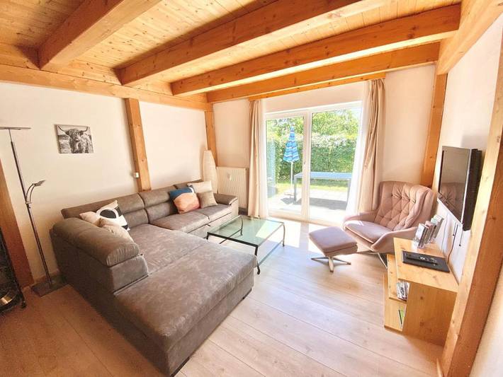 Ferienhaus für 6 Personen, mit Terrasse und Garten in Eging am See