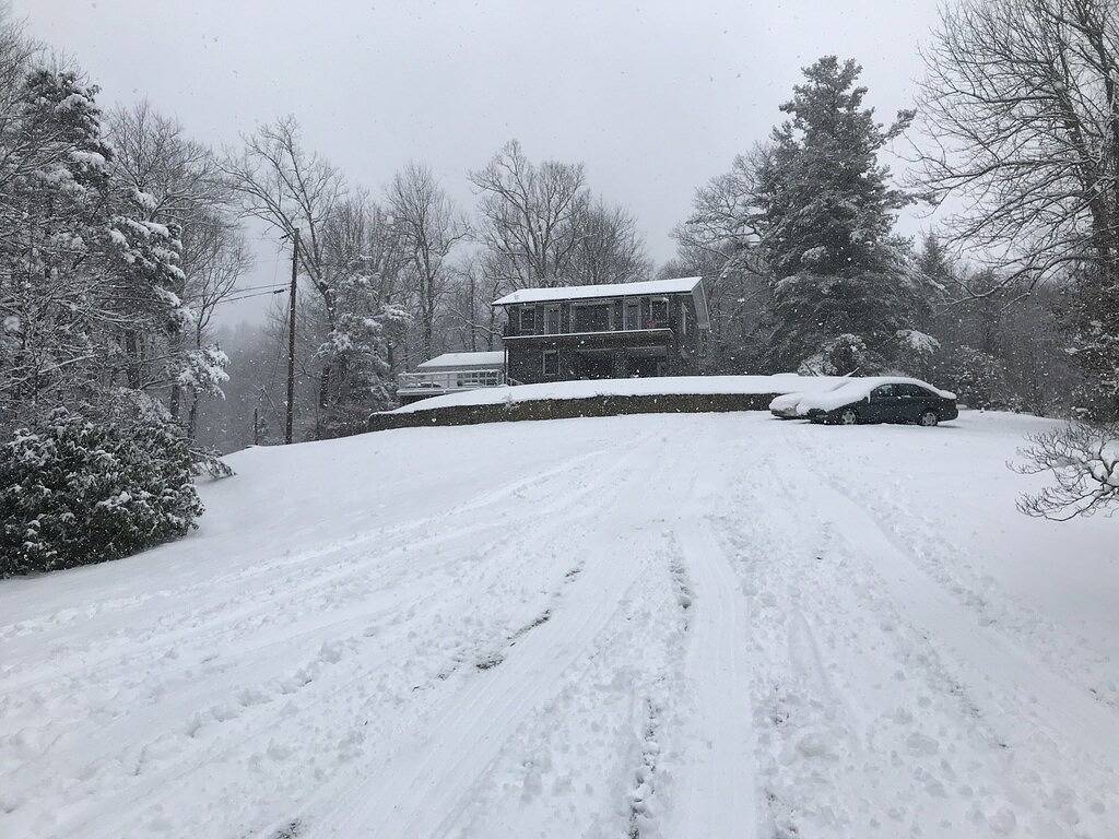 Ganze Wohnung, Ganze Gästesuite im Haus Edelweiss am Blue Ridge Parkway in Blue Ridge Parkway, Little Switzerland