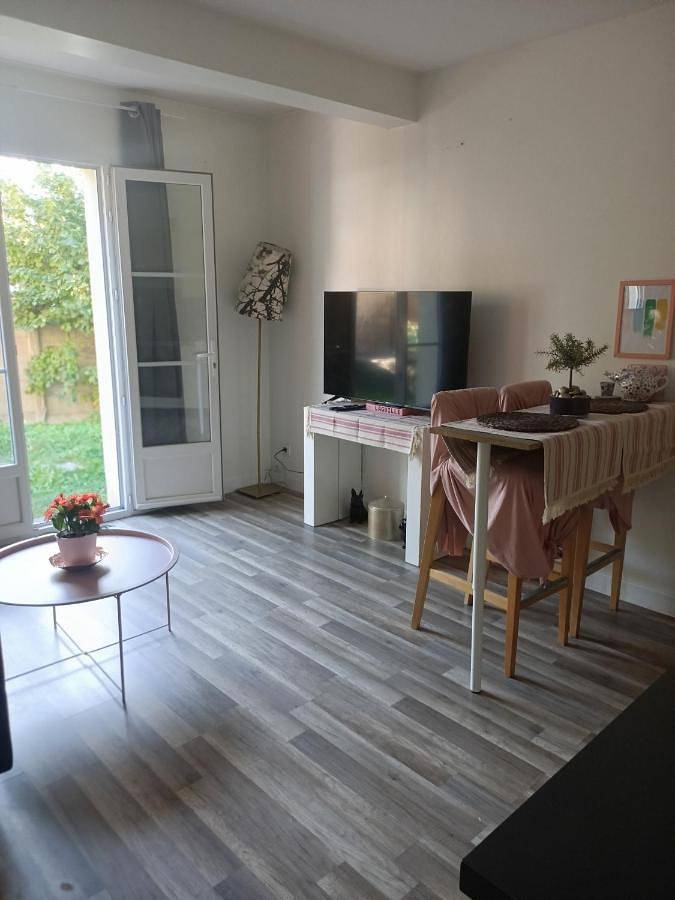 Gîte pour 4 personnes, avec vue à Garges-lès-Gonesse - 2